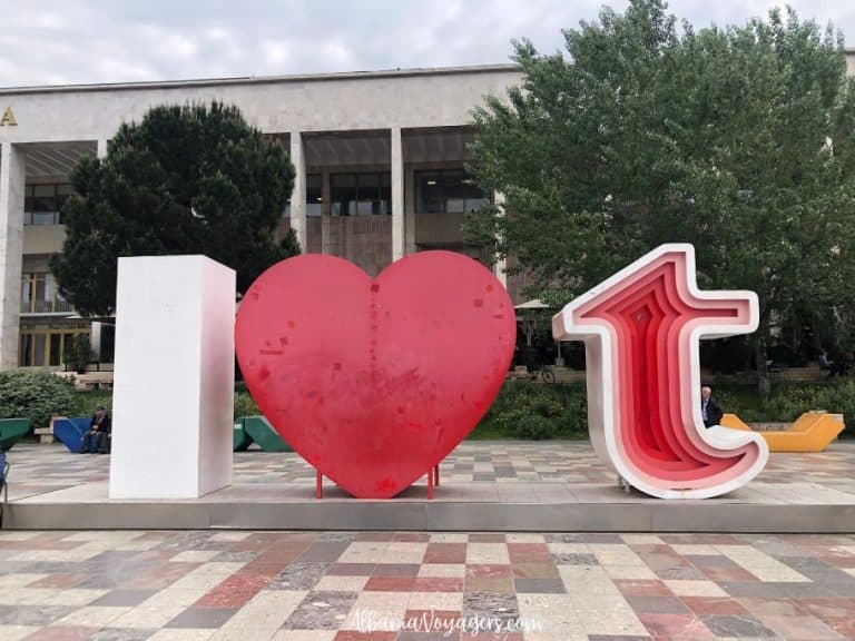I love Tirana sign