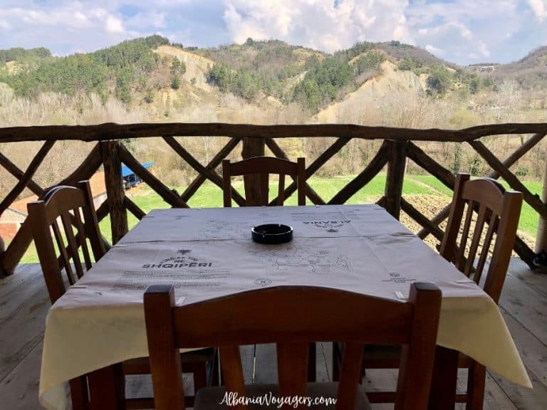 Agrotourism Loka outdoor table with view of hills