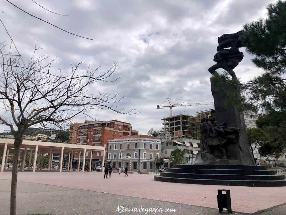 side view of Independence Monument and Flag Square on cloudy day